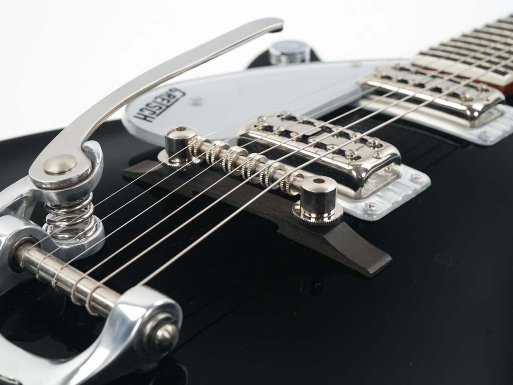 Gretsch G6128 Duo Jet Bigsby 2006-10.jpg