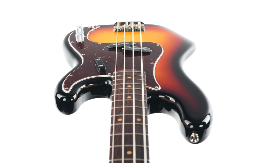 Fender American Vintage II 1960 Precision Bass 3 Tone Sunburst-12.jpg