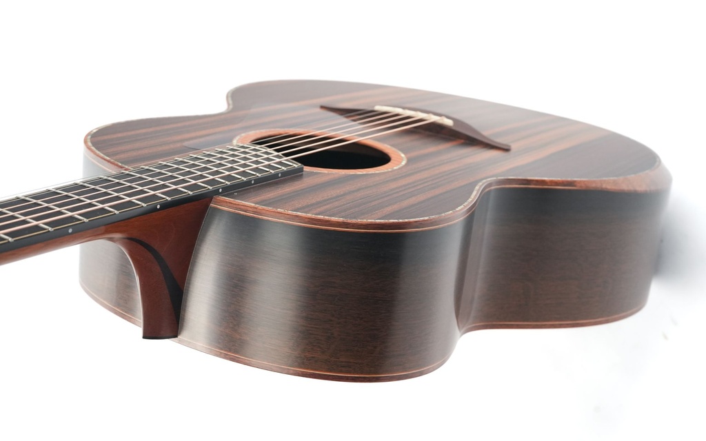 Lowden F50 Bog Oak Sinker Redwood #22222 2018-8.jpg