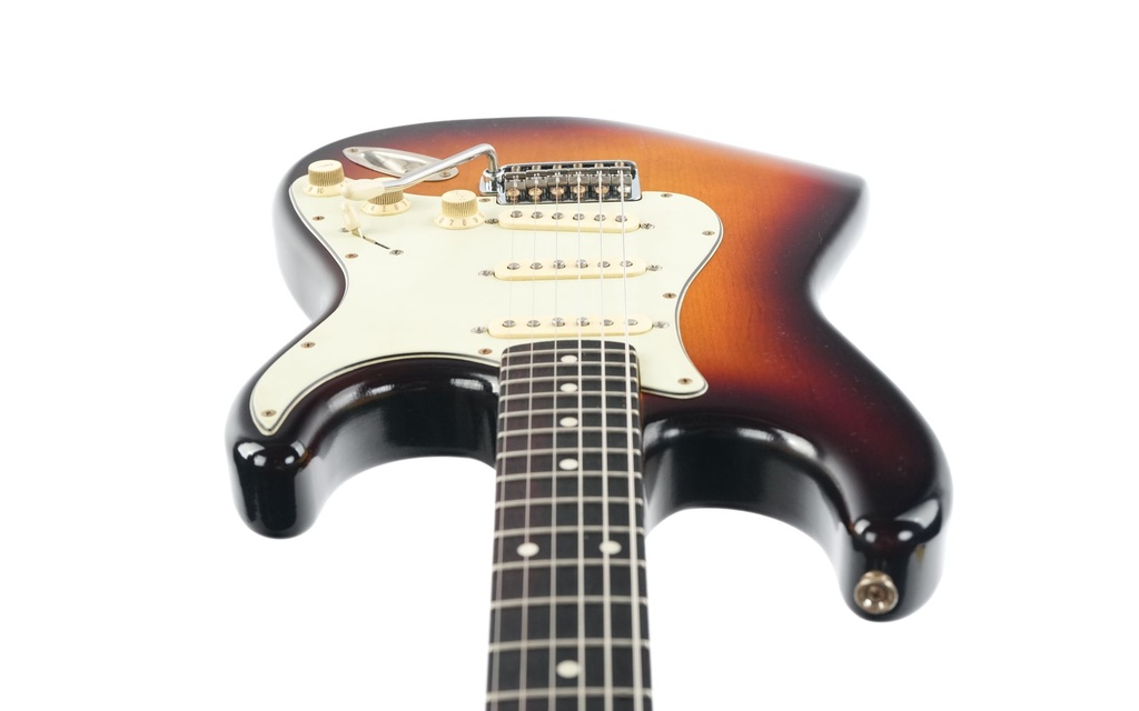 Kauffmann 63 S Alder Three Tone Sunburst Light Aged-13.jpg