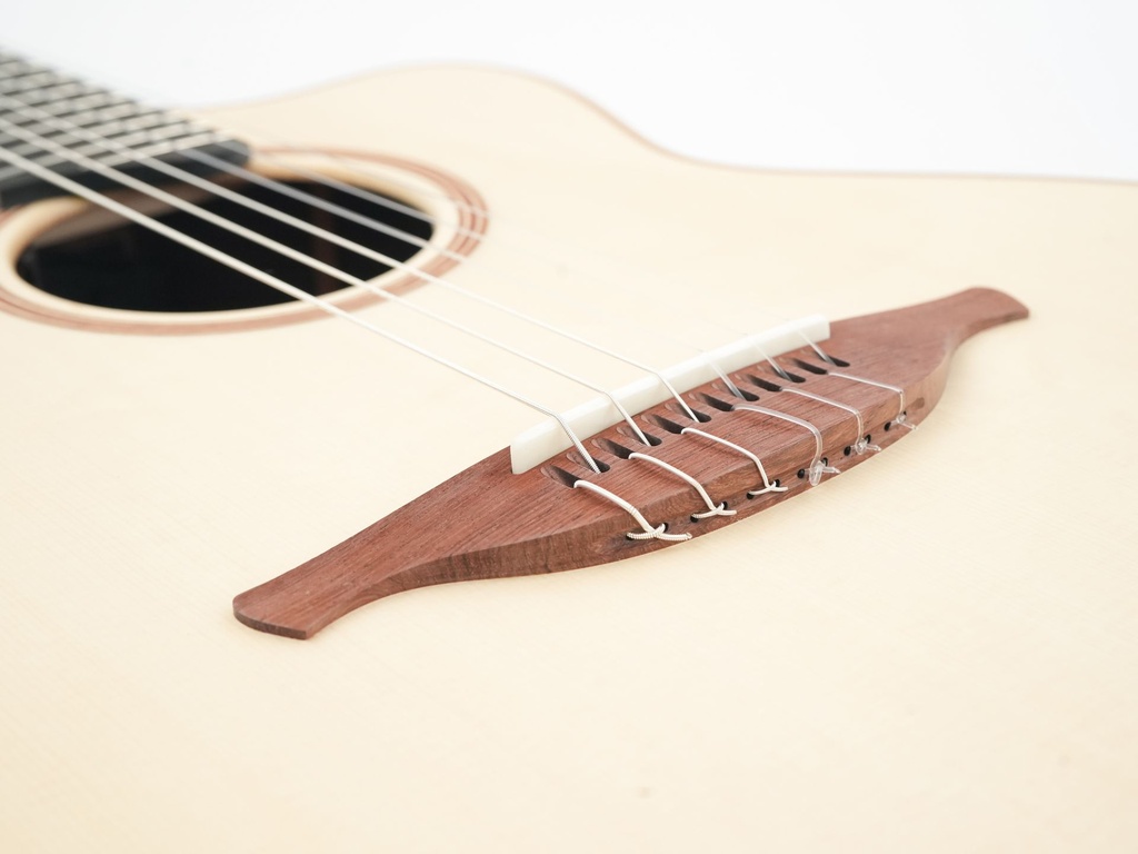 Lowden S32J Indian Rosewood Adirondack-11.jpg