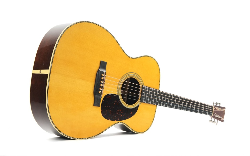 Martin Custom Shop 00028 1937 Adirondack Madagascar Stage 1 Aging-12.jpg