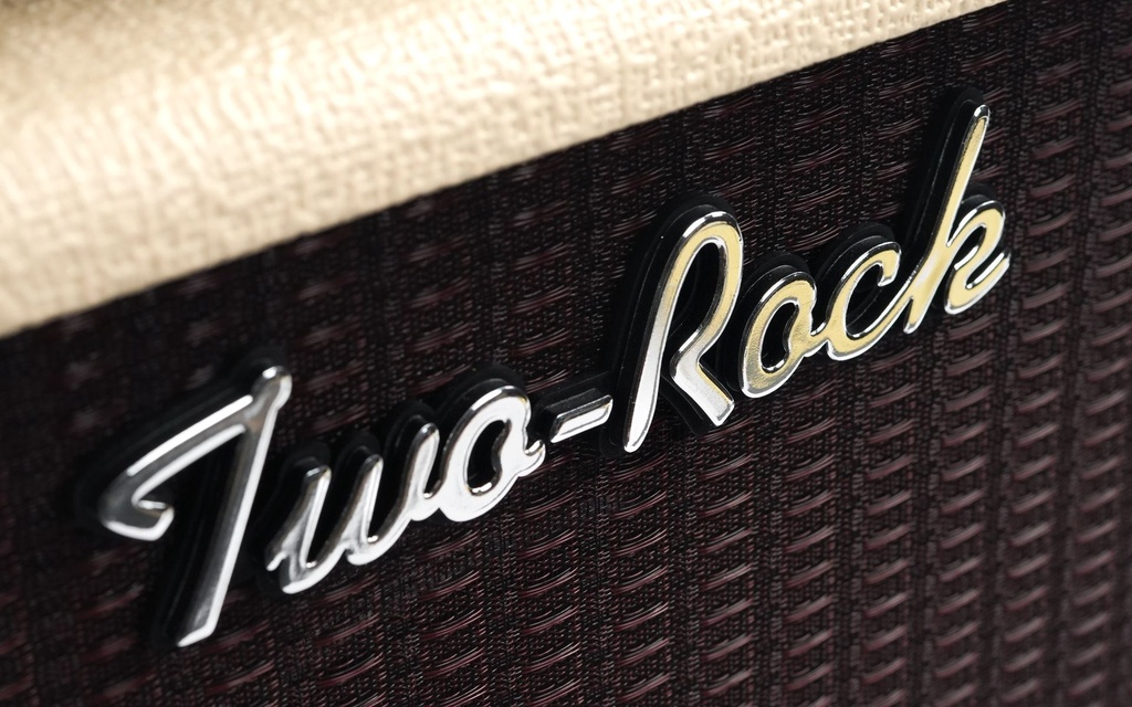 Two Rock Studio Signature 35 Head Cabinet 2023-3.jpg