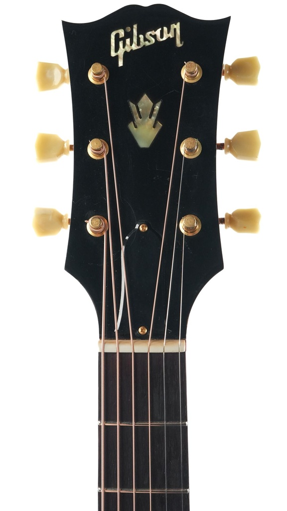 Gibson J100 Extra Walnut Spruce 2001-4.jpg