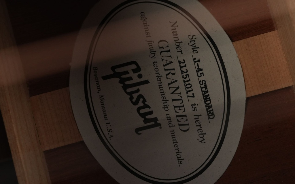 Gibson J45 Standard Vintage Sunburst 2021-12.jpg