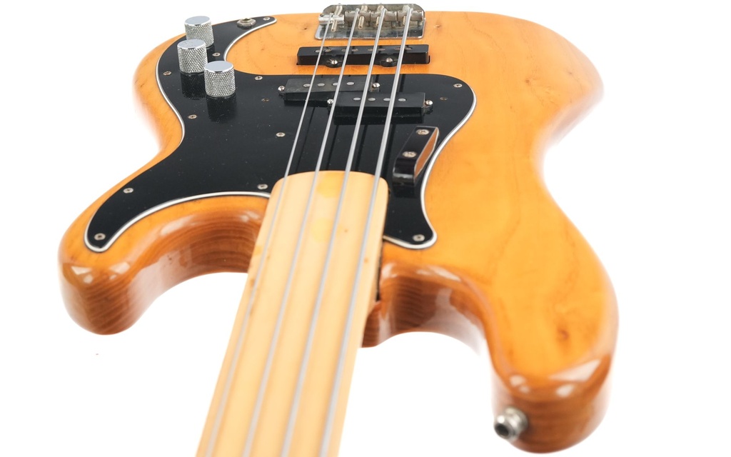 Fender Precision Bass Fretless Natural 1979-8.jpg