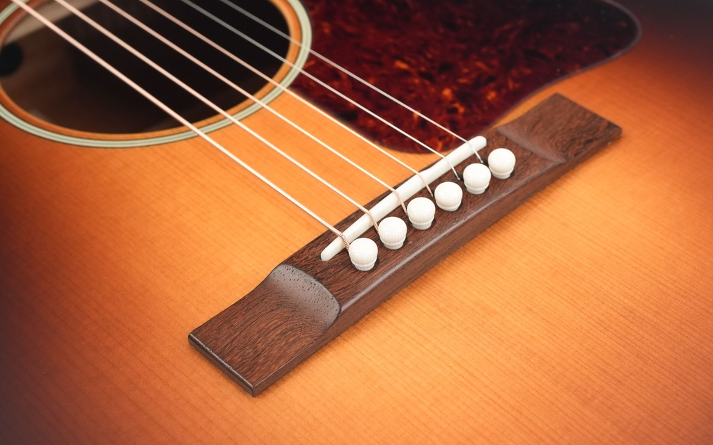 Bourgeois LDBO 14 'The Standard' Aged Tone Adirondack B-Stock-10.jpg