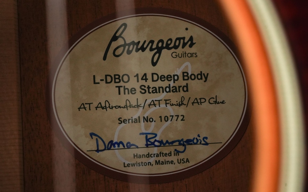 Bourgeois LDBO 14 'The Standard' Aged Tone Adirondack B-Stock-12.jpg