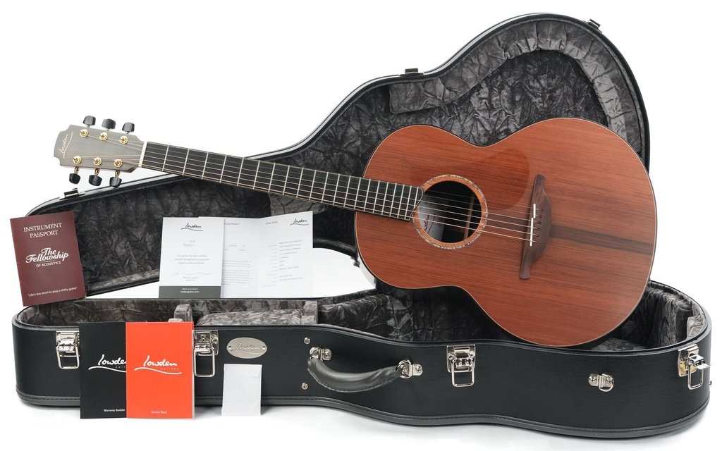 Lowden F50 African Blackwood 2024.jpg