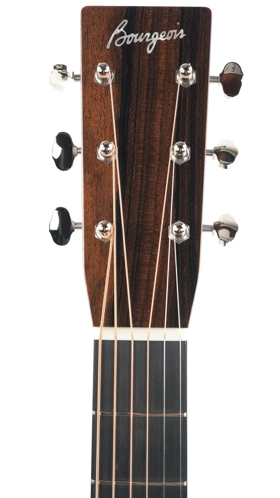 Bourgeois Professional Series Country Boy OM Satin-4.jpg