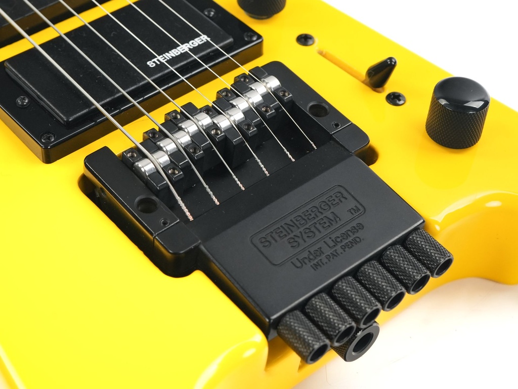 Steinberger GT-Pro HY Spirit Yellow 2019-10.jpg
