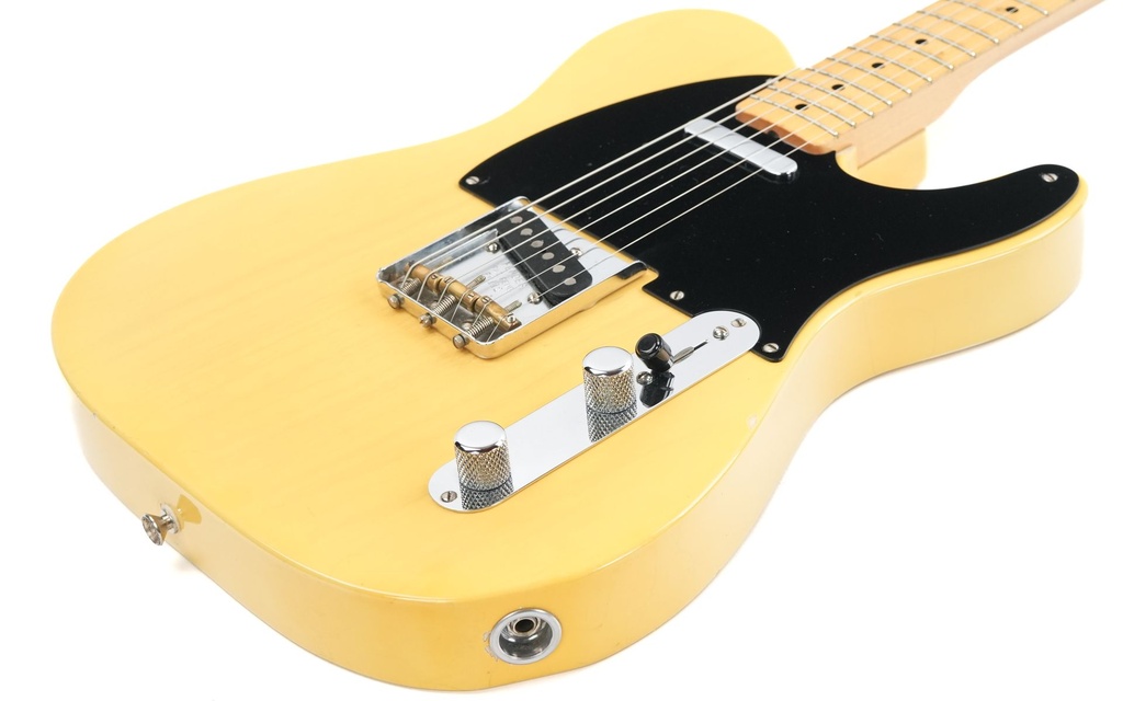 Fender Nocaster Customshop Blonde NOS 1999-11.jpg