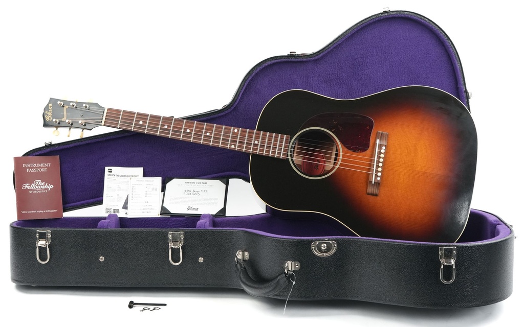 Gibson 1942 Banner J45 Vintage Sunburst 2023.jpg