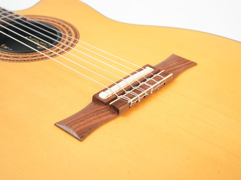 Gibson Chet Atkins CE Nylon 1994-10.jpg