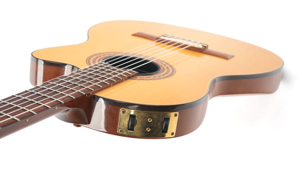 Gibson Chet Atkins CE Nylon 1994-8.jpg