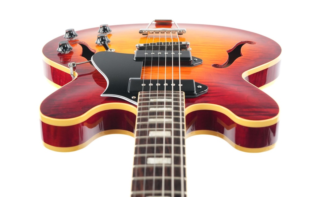 Heritage H530 Custom Shop Core Collection Dark Cherry Sunburst 2024-13.jpg