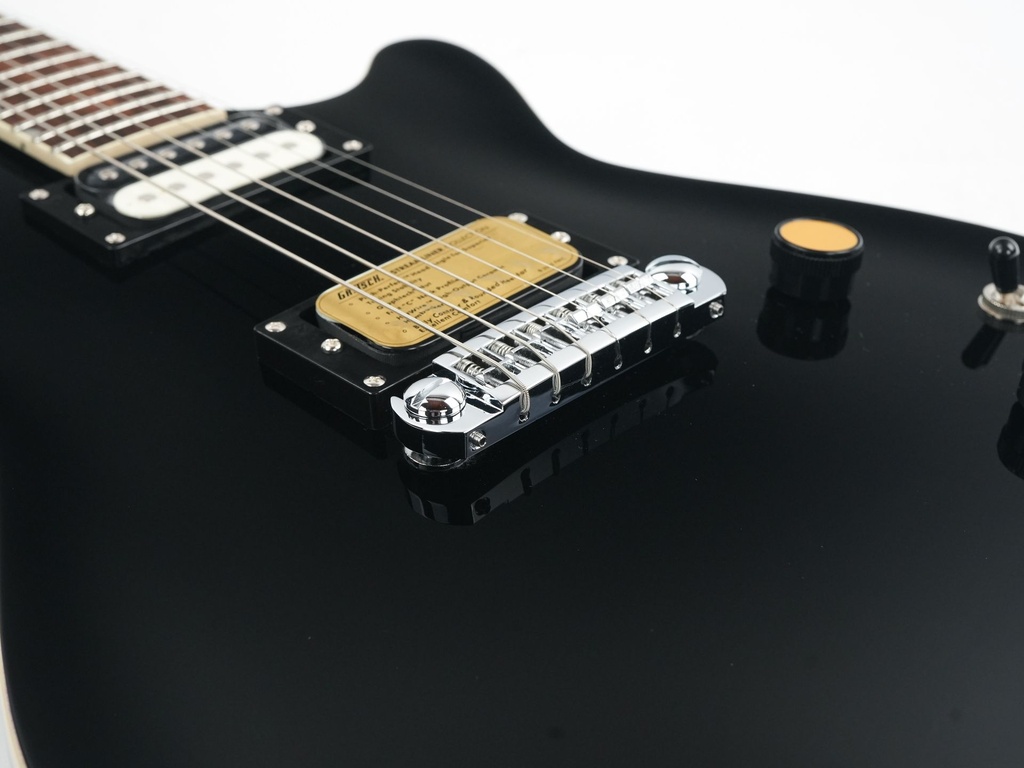 Gretsch Streamliner Jet Black-10.jpg