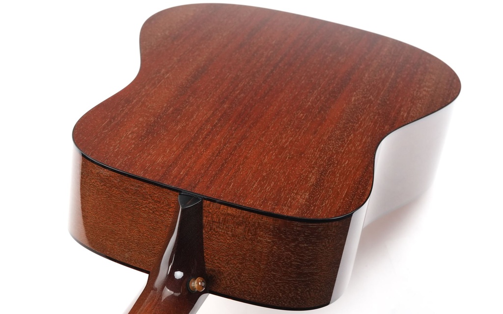 Collings D1AT Traditional Sunburst 2018-9.jpg