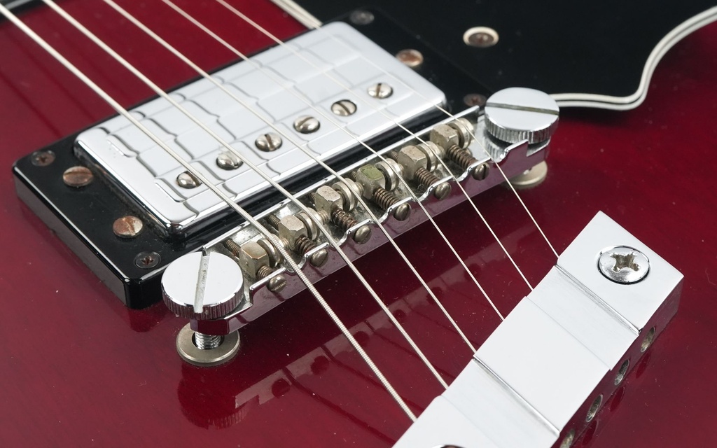 Guild M80 CS Cherry 1977-6-2.jpg