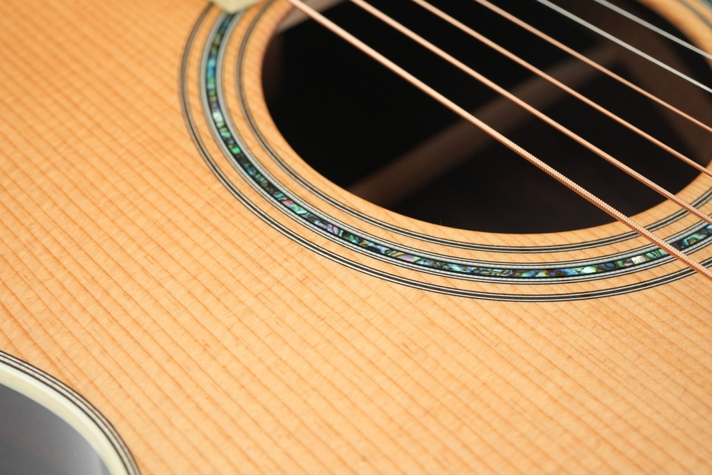 Collings OM3A Bois de Rose Adirondack 25th TFOA-11.jpg