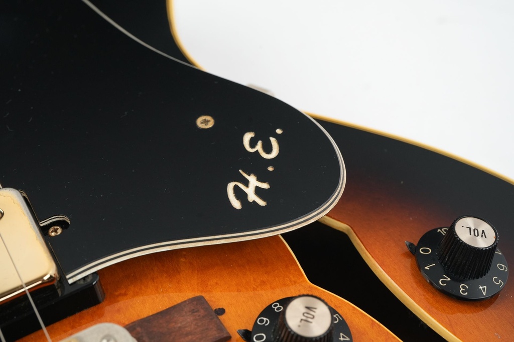 Aria Pro II EP175 Herb Ellis 1982-12.jpg