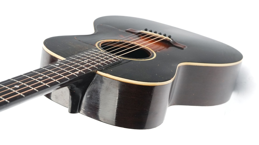 Gibson L00 1933-8.jpg