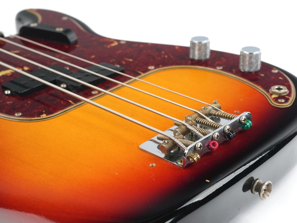 Fender Custom Shop 66 Pbass Journeyman Sunburst 2023-11.jpg