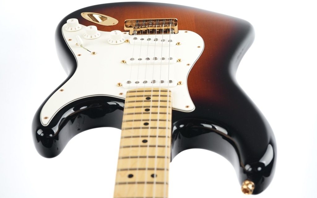 Fender 60th Anniversary Stratocaster 2 Color Sunburst 2013-12.jpg