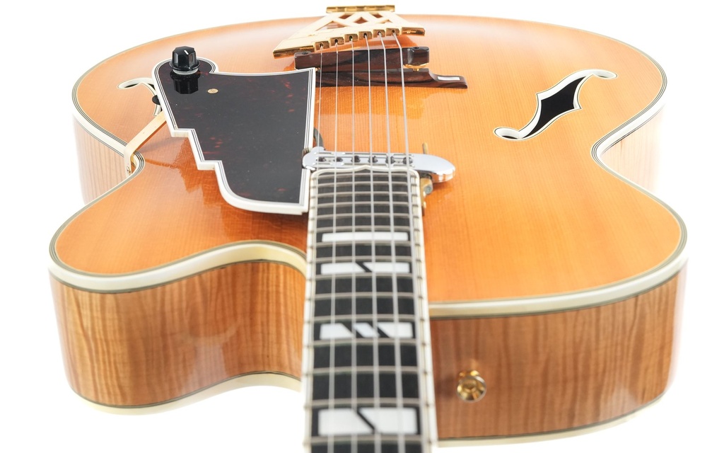 Knight New Yorker Archtop Natural 2000-13.jpg