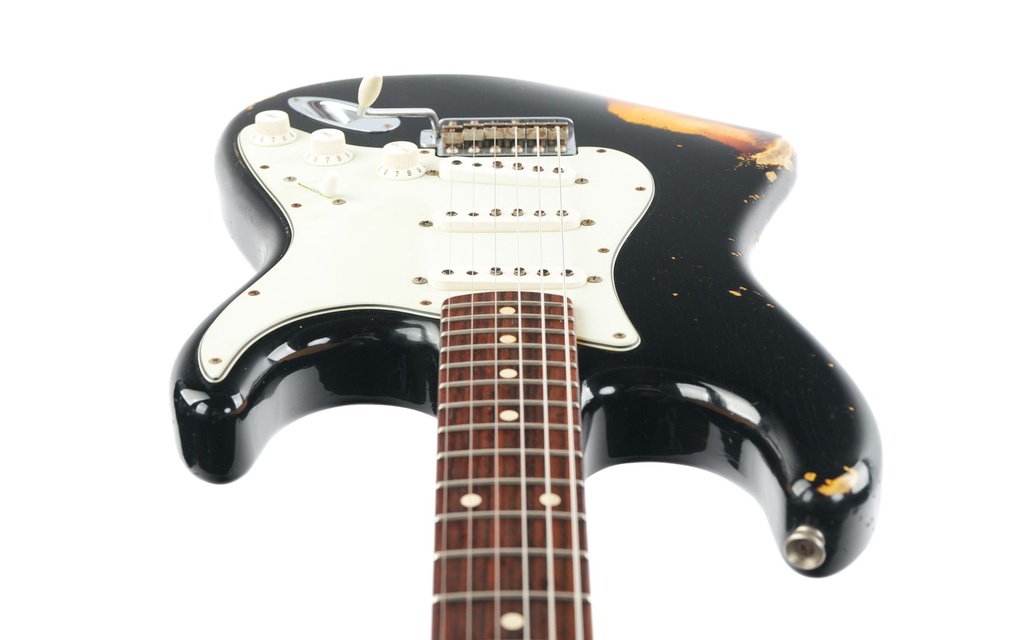 Fender Custom Shop 1960 Stratocaster Relic Black over Sunburst 2014-12.jpg