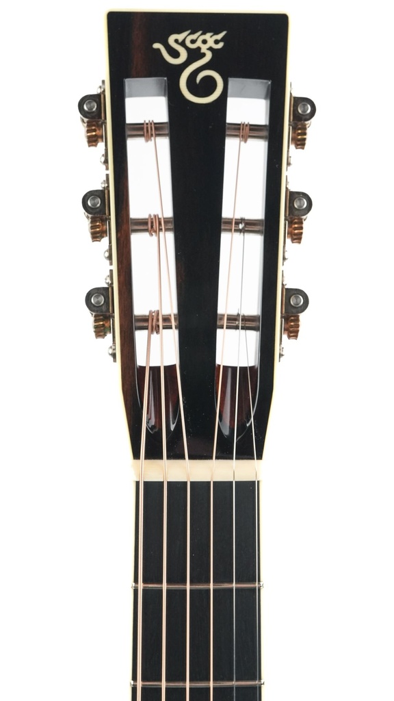 Santa Cruz 000 Custom Buttered Toast Rosewood Moon Spruce 2023-4.jpg