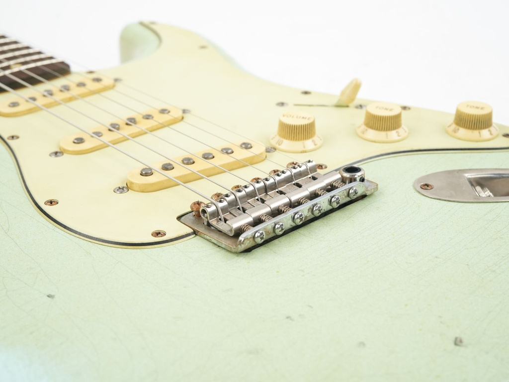 Kauffmann 63S Alder Sonic Blue Nicotine Aged-11.jpg