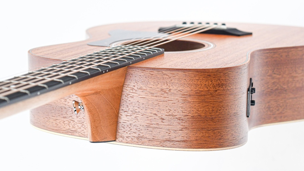 Taylor GS Mini-E Mahogany-10.jpg