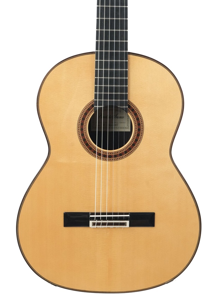 Bautista Iranzo Model 40 Concert Spruce-3.jpg