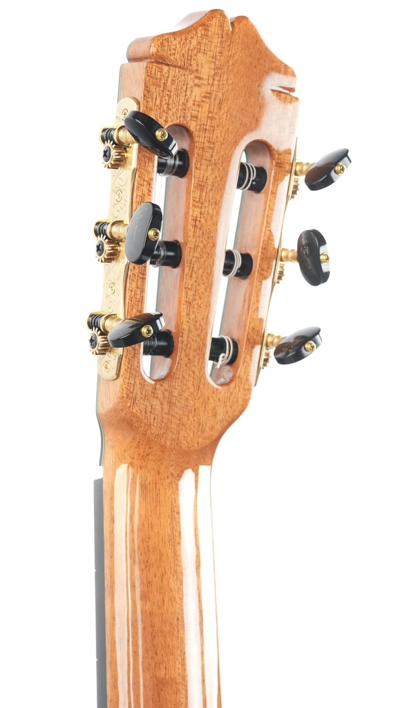 Bautista Iranzo Model 40 Concert Spruce-4.jpg