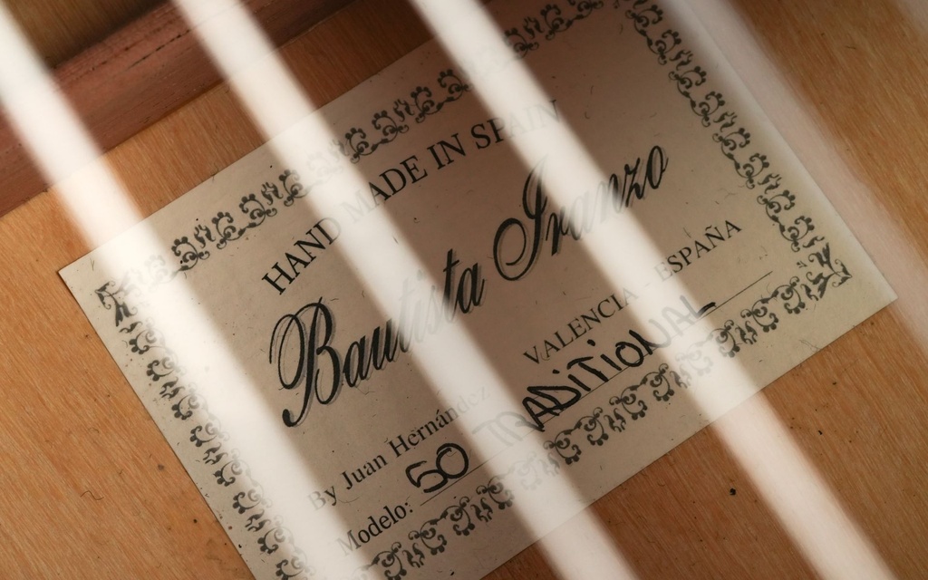 Bautista Iranzo Model 50 Traditional Cedar-11.jpg