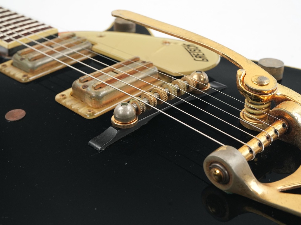 Gretsch 6131 Jet Black 1969-10.jpg