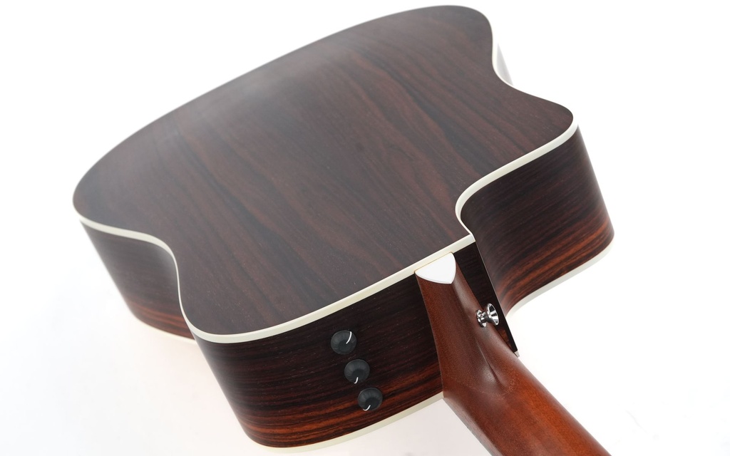 Taylor 210CE 2013-9.jpg