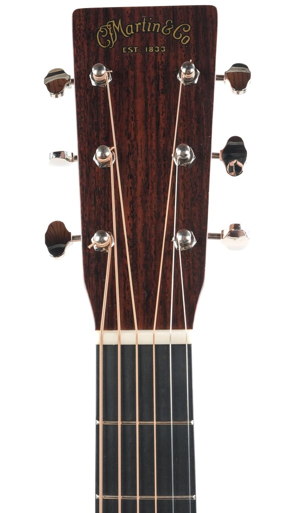 Martin D18 Satin 2023-4.jpg
