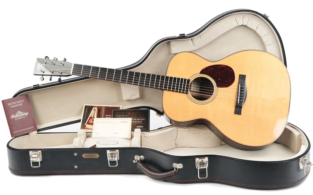 Santa Cruz OM custom Bearclaw German Spruce Indian Rosewood 2017-1.jpg