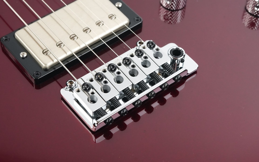 Suhr Pete Thorn Garnet Red Metallic-11.jpg
