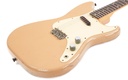 Fender Musicmaster Desert Sand 1960-11.jpg