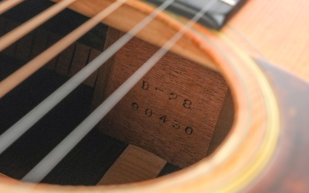 Martin D28 1945 Herringbone-12.jpg