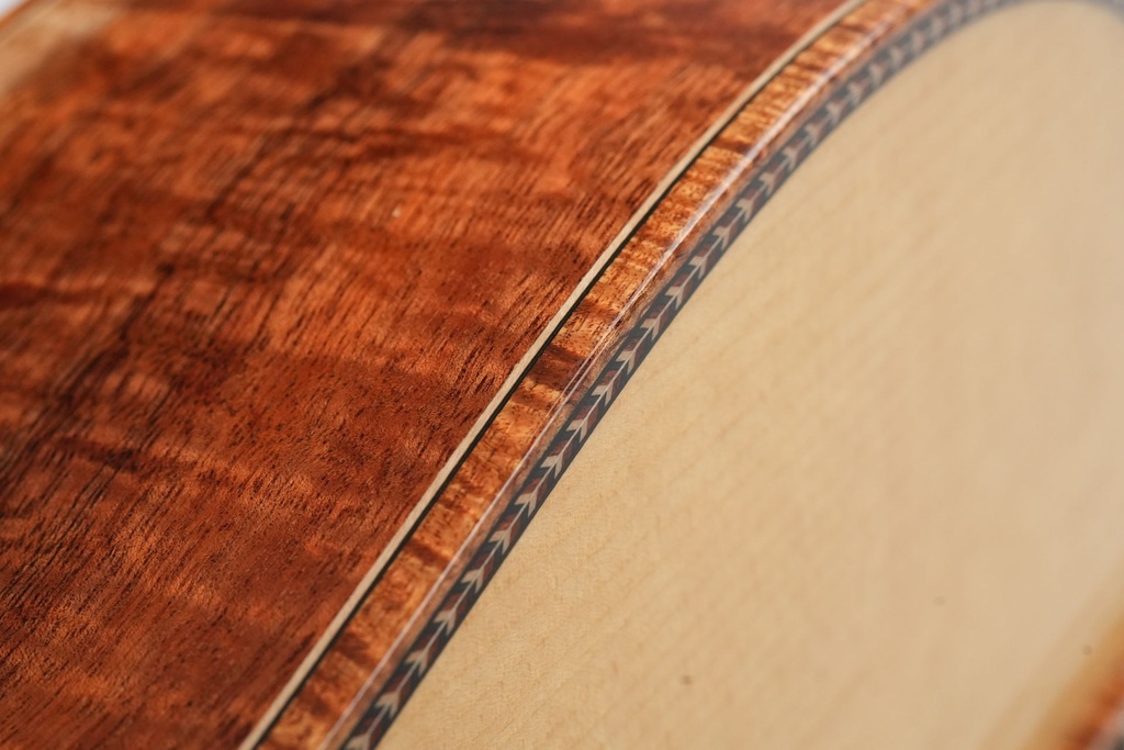 Bourgeois OMS DB Signature Tasmanian Blackwood Adirondack 2025-14.jpg