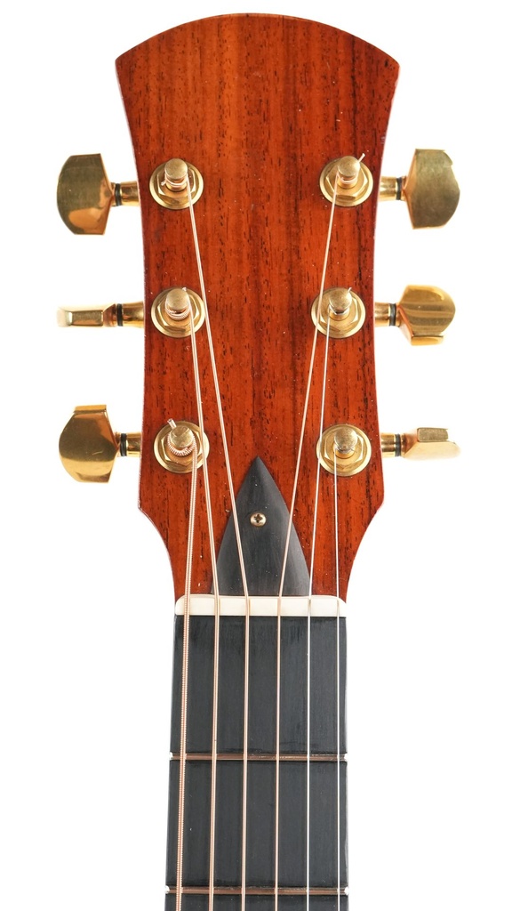 Sobell Archtop 1983-4.jpg