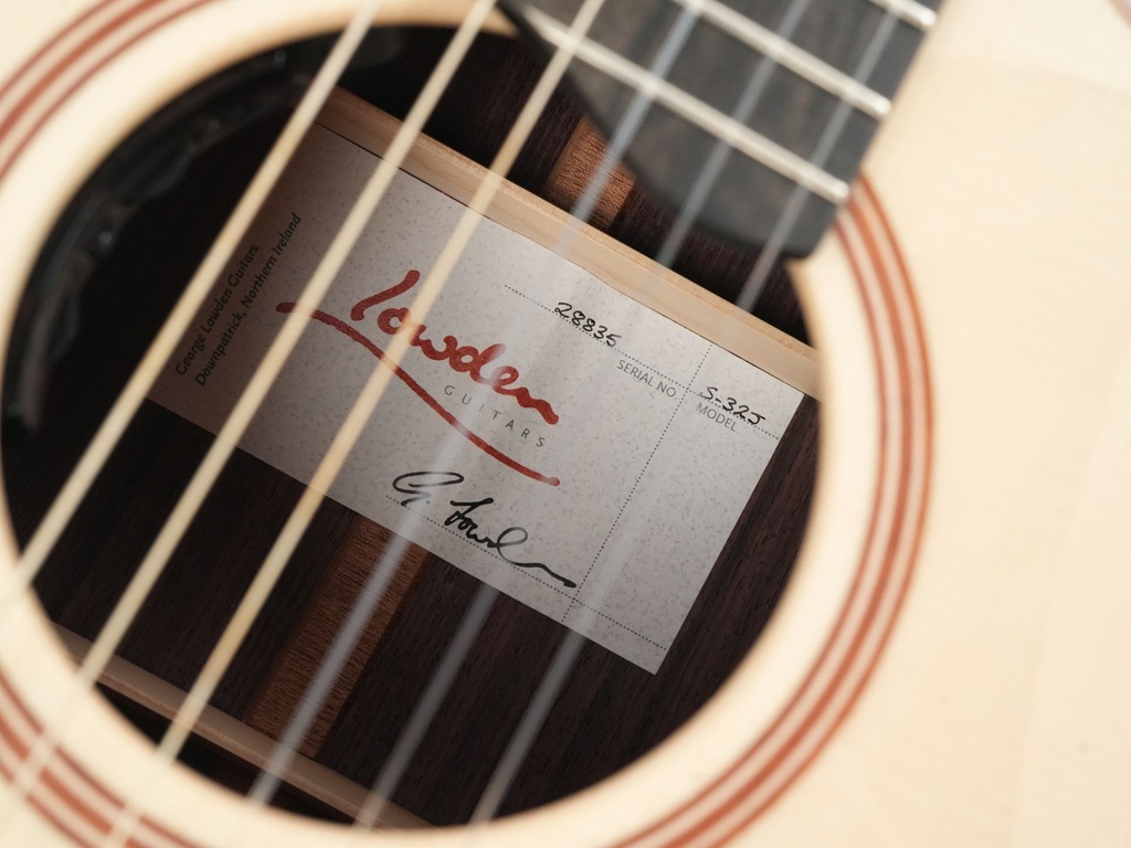 Lowden S32J Indian Rosewood-11.jpg