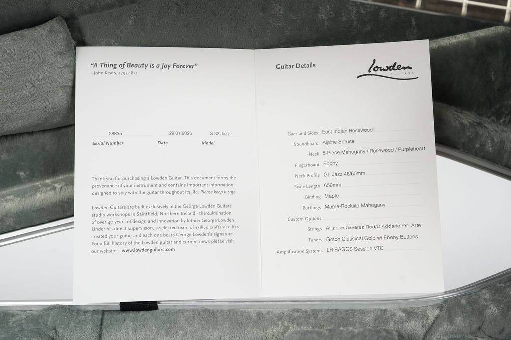 Lowden S32J Indian Rosewood-2.jpg