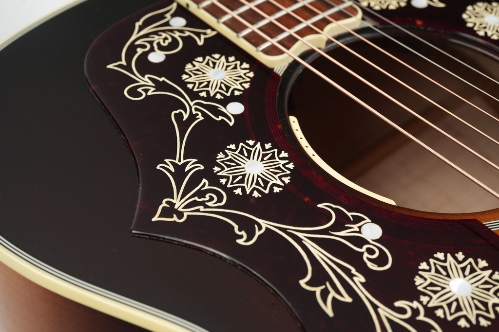 Gibson SJ200 Bob Dylan Players Edition 2016-11.jpg