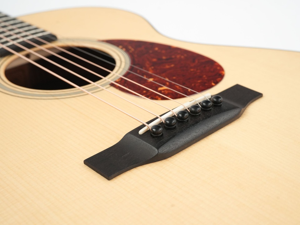 Thompson OM Mahogany Adirondack 2025-10.jpg