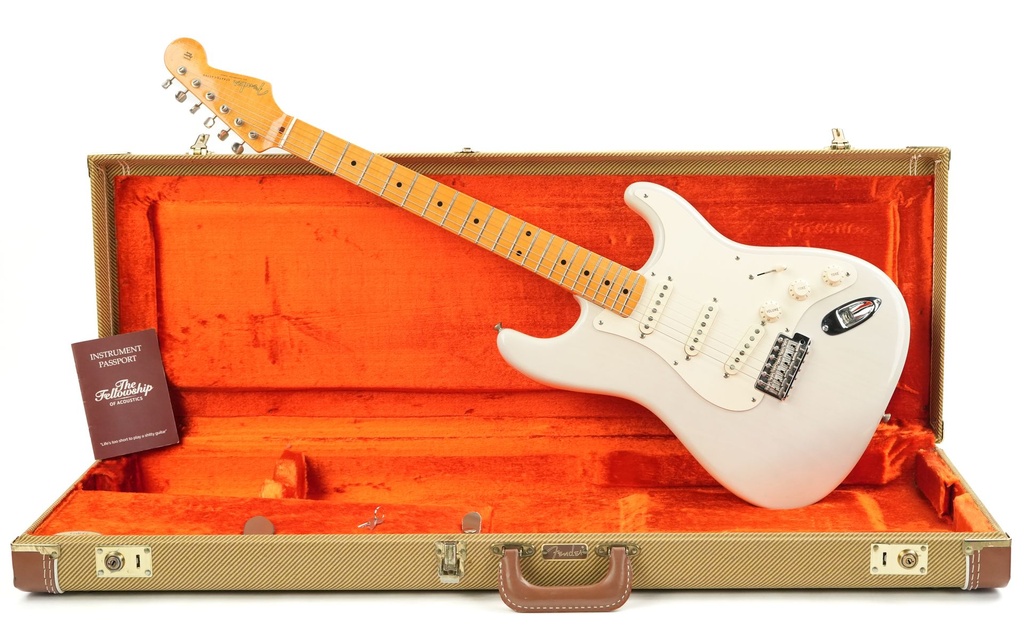 Fender Stratocaster Eric Johnson White Blonde 2006.jpg